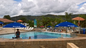 Schwimmbecken