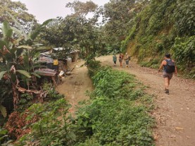 Weg Los Pinos nach Marinka Wasserfall