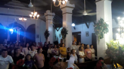 in der Kirche